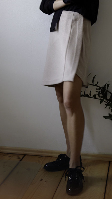 PDF střih a návod jak ušít dámskou zavinovací pouzdrovou sukni