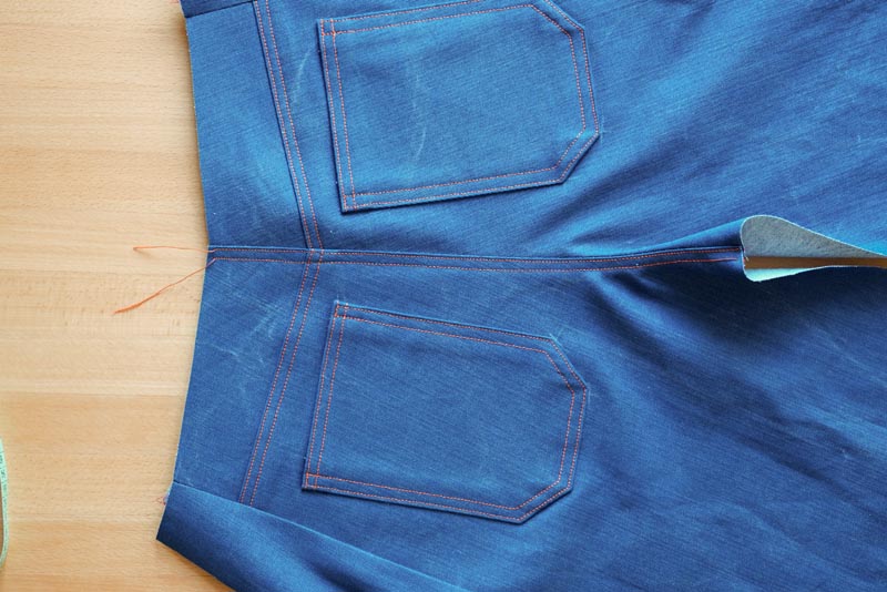 Jak ušít džíny - zadní sedový šev