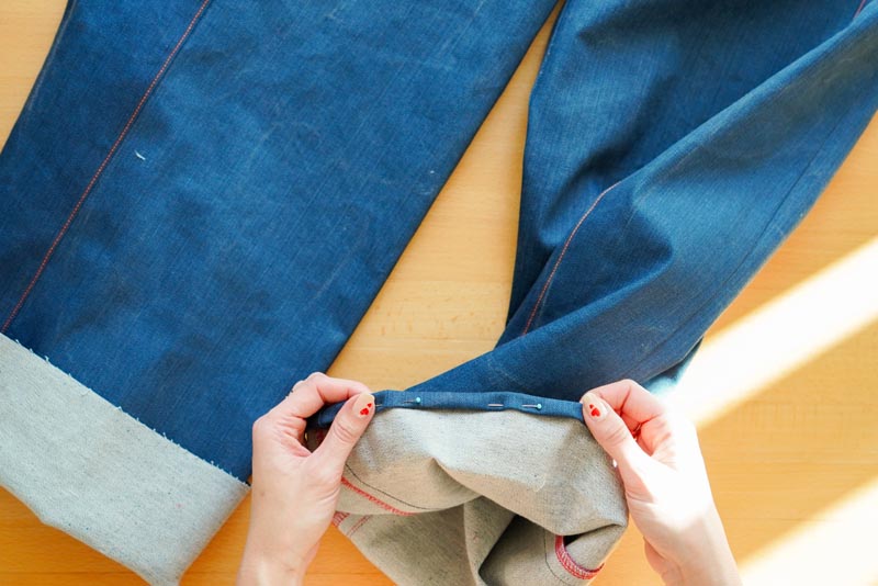 Jak ušít džíny - spodní lem nohavic u riflí