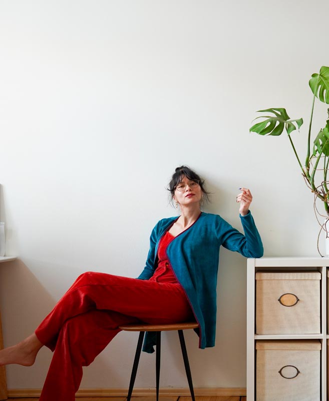 Střih a návod jak ušít jednoduchý dámský cardigan ze svetroviny