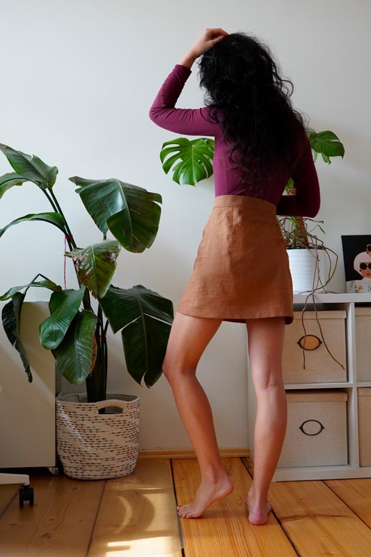 Střih a návod na šití nadčasové mini sukně