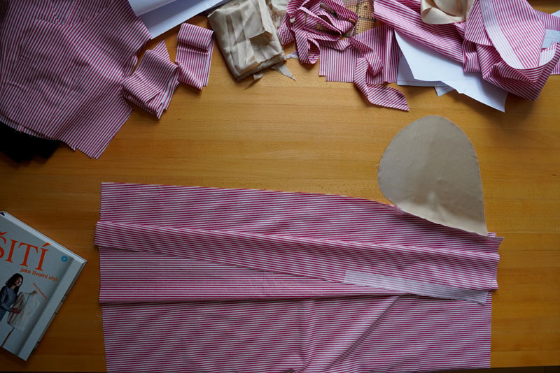 Střih a návod jak ušít dámské maxi šaty - kapsy