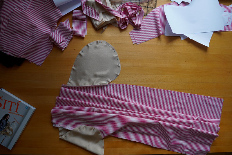 Střih a návod jak ušít dámské maxi šaty - kapsy