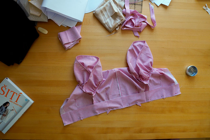 Střih a návod jak ušít dámské maxi šaty - vnitřní pásek