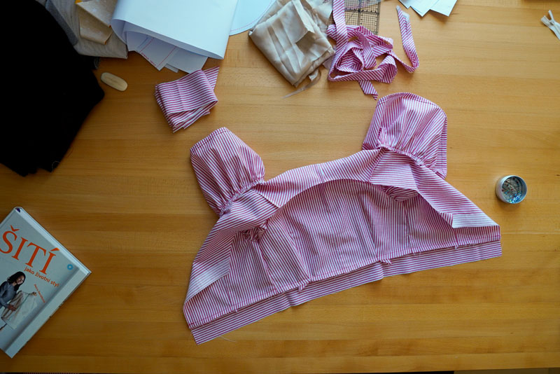 Střih a návod jak ušít dámské maxi šaty - vnitřní pásek