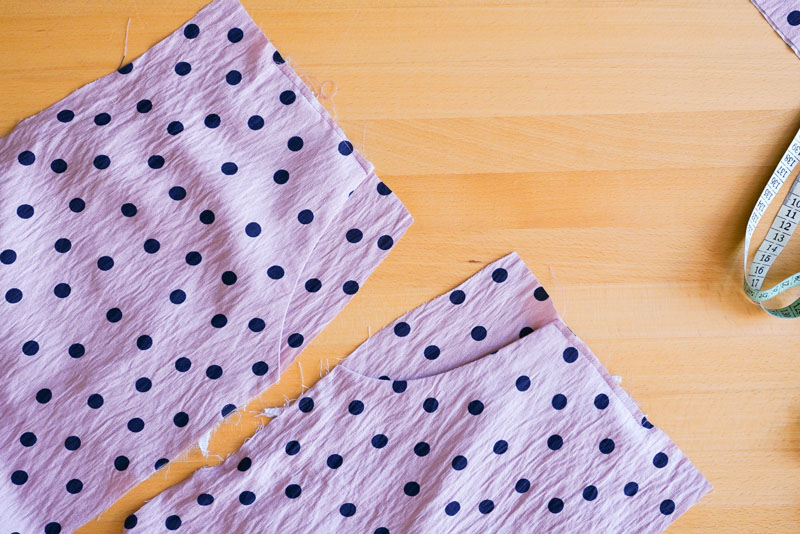 Střih a návod jak ušít dámské široké letní kalhoty UNWIND - vypracování kapsových váčků