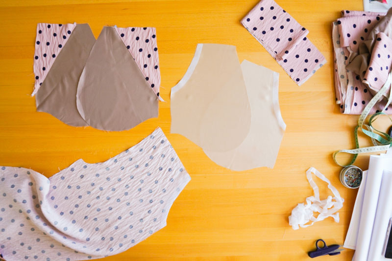 Střih a návod jak ušít dámské široké letní kalhoty UNWIND - vyztužení kapsových průhmatů