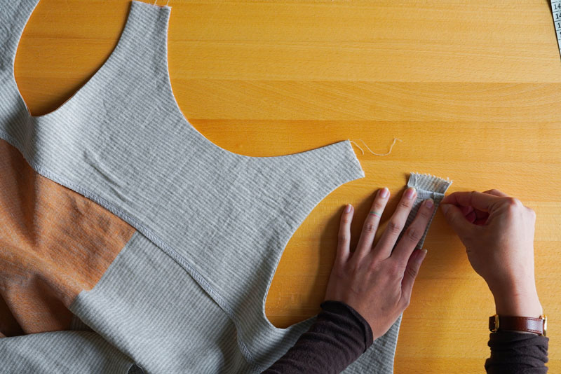 Střih a návod jak ušít pohodlné dámské šaty - podsádka