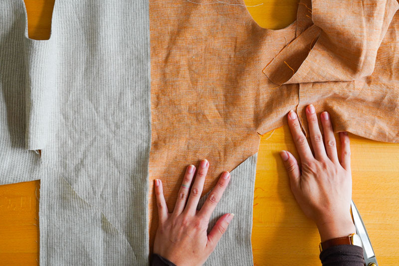 Střih a návod jak ušít pohodlné dámské šaty - kapsy