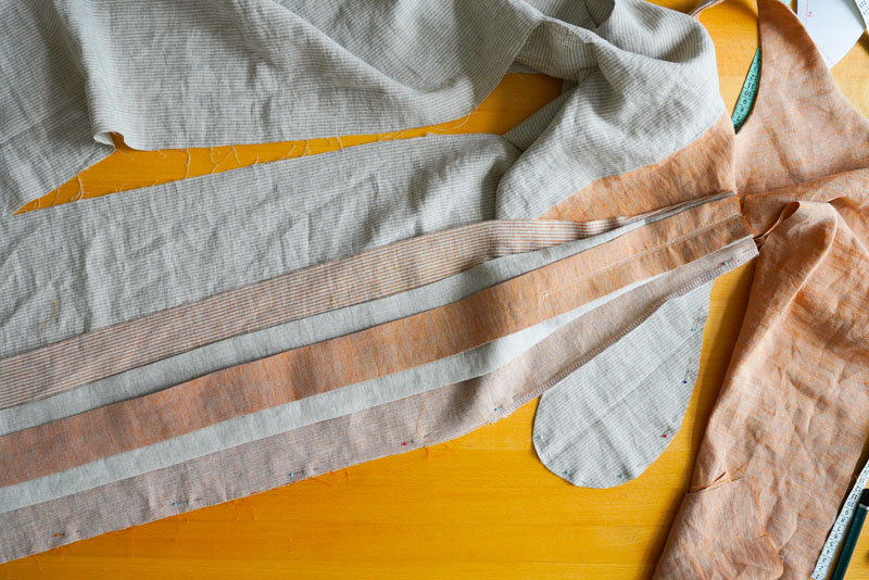 Střih a návod jak ušít pohodlné dámské šaty - vsadky