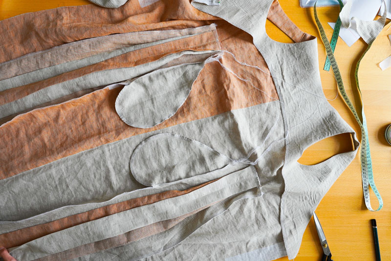 Střih a návod jak ušít pohodlné dámské šaty - vsadky