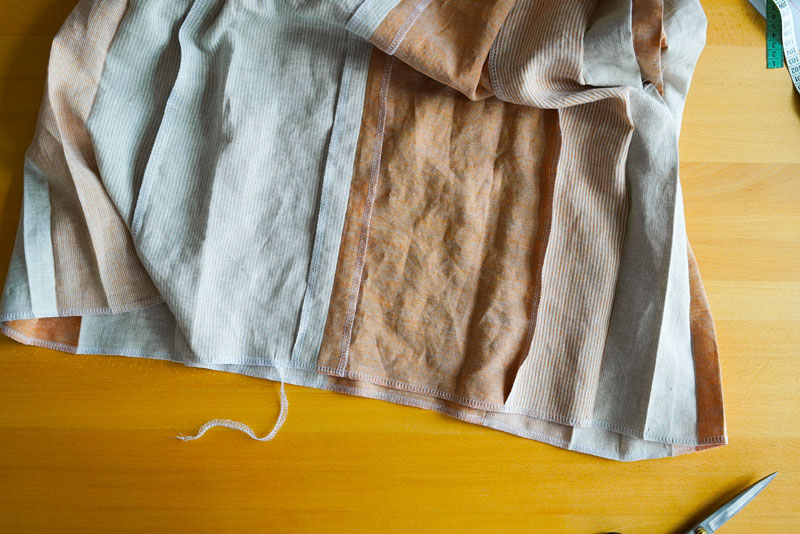 Střih a návod jak ušít pohodlné dámské šaty - spodní lem