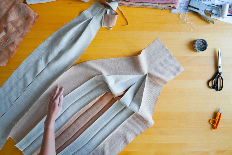 Střih a návod jak ušít pohodlné dámské šaty - vsadky