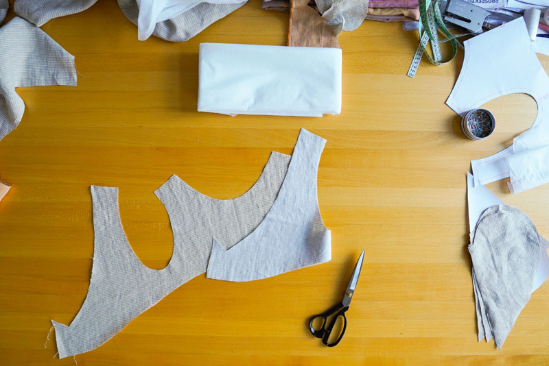 Střih a návod jak ušít pohodlné dámské šaty - vyztužení
