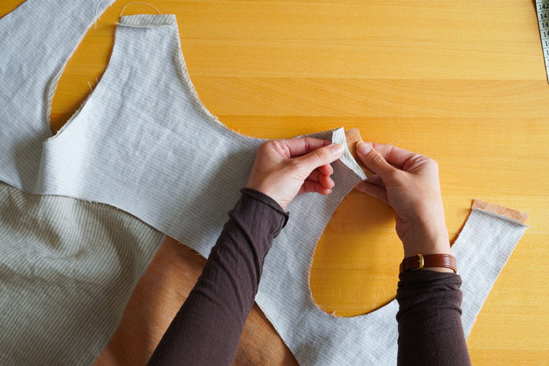 Střih a návod jak ušít pohodlné dámské šaty - podsádka