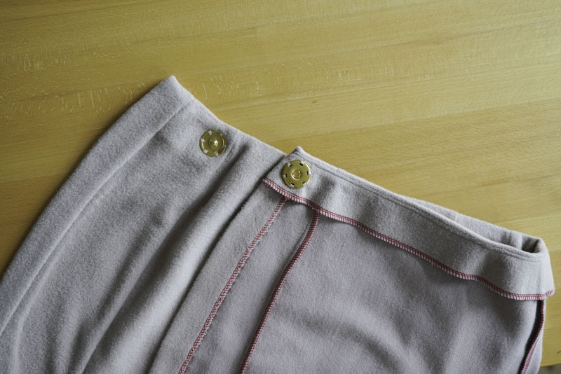 Jak ušít dámskou zavinovací pouzdrovou sukni - podrobný foto návod šití