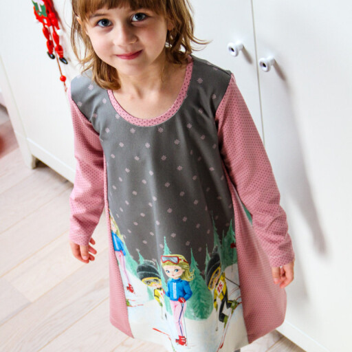 Střih - jednoduché dětské šaty WINTER JOY (velikost 80 - 164)