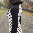 Střih - dámské triko s (knoflíkovou) légou na zavazování ve výstřihu (průkrčníku)