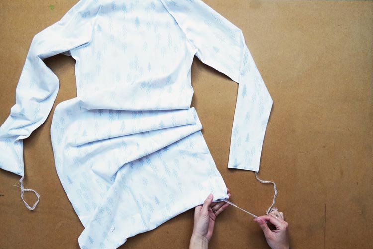 How to Sew a Raglan Sleeve 