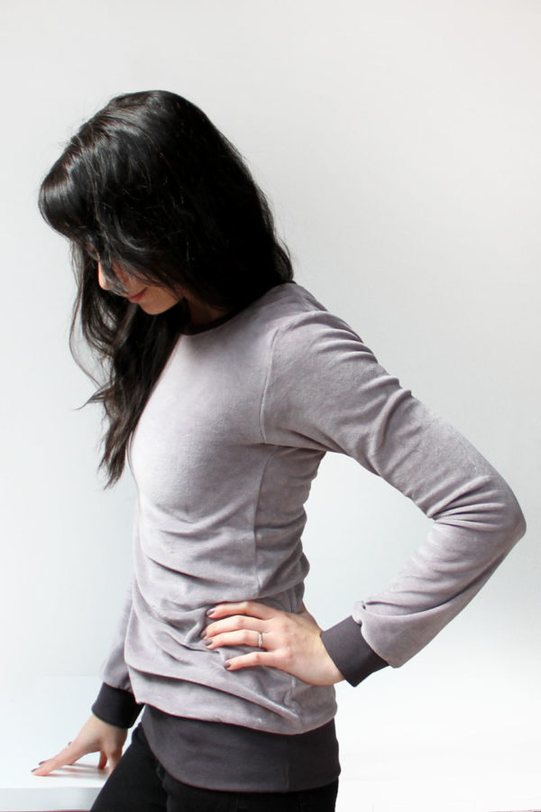 Jednoduchý střih na dámskou mikinu BASIC