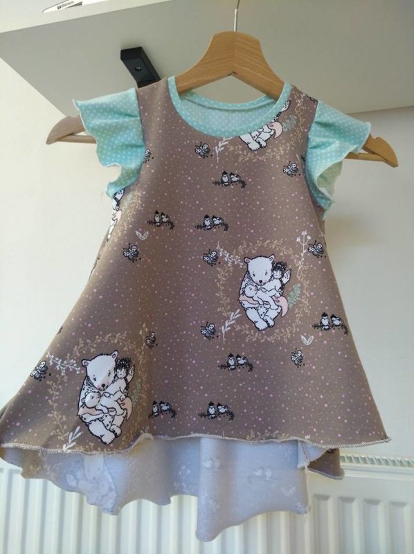 Fotky od paní Anny Č. - střih na dětskou halenku