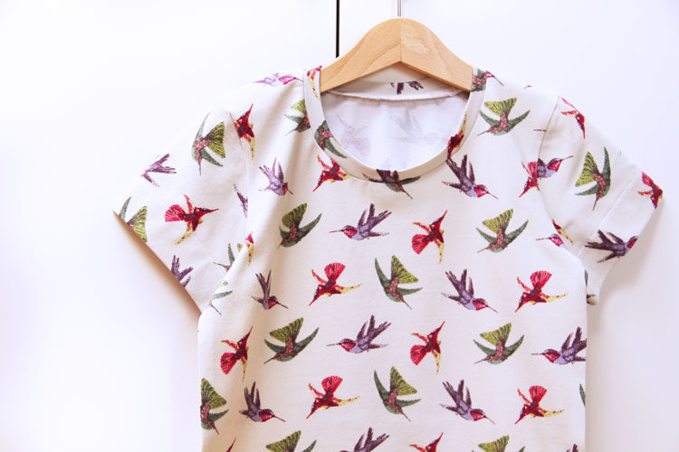 Jak ušít tričko (návod krok za krokem)