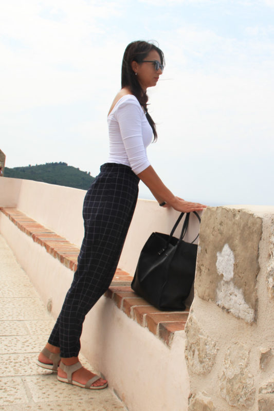 Střih na dámské letní kalhoty - návod jak ušít kalhoty krok za krokem