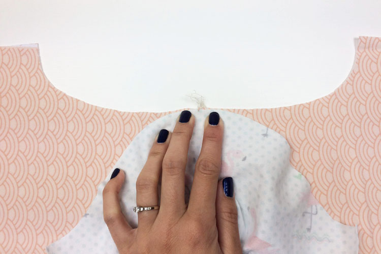 Jednoduchý střih na dětské šaty + návod na šití krok za krokem