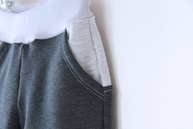 Střih na dětské tepláky