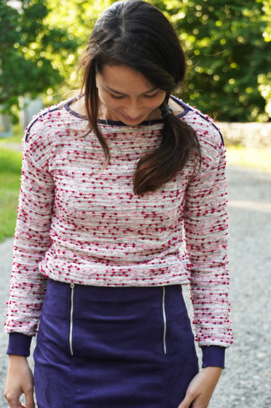 Střih na dámskou tričko - mikinu + detailní foto návod jak ušít mikinu zdarma