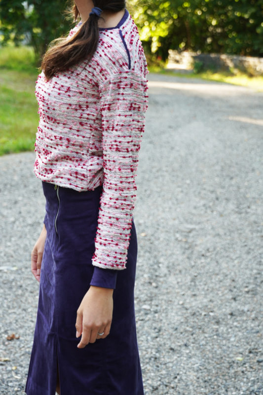 Střih na dámskou tričko - mikinu + detailní foto návod jak ušít mikinu zdarma